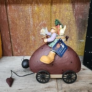 Williraye Studio WW1512 Ladybug, Bunny, Carrots, Ladybug Fly Away 2001 *NEW*